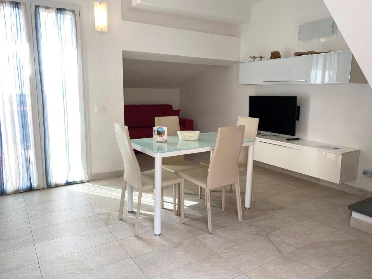 Apartment Estate *